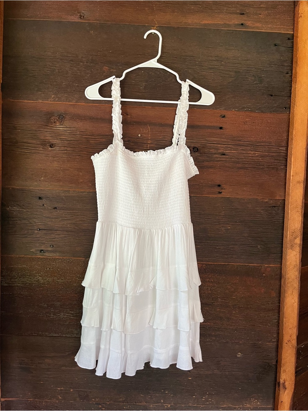 Altar’d State Size L White Ruffled Tiered Sundress  Smocked Bodice & Bow